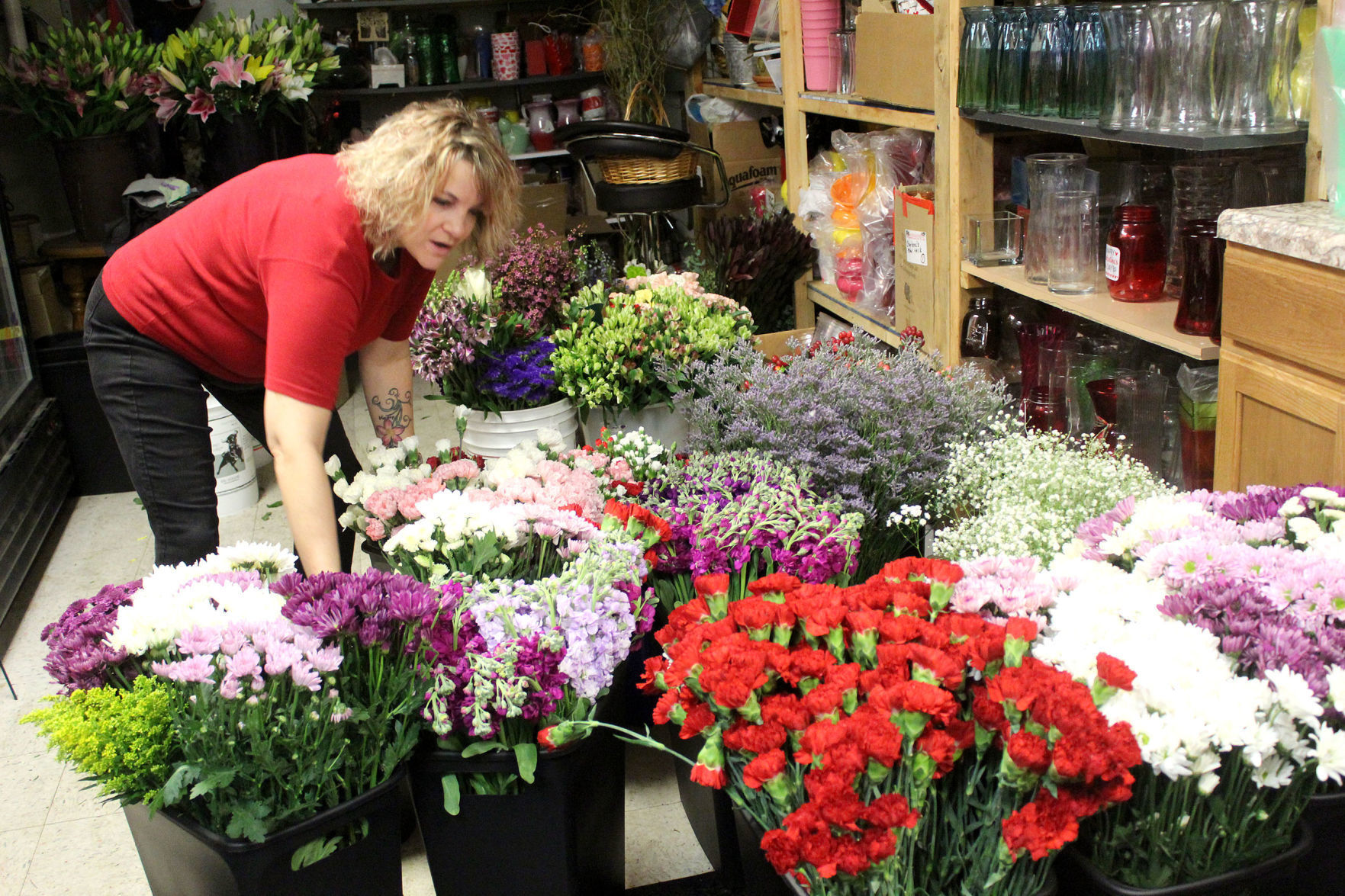 Flower business booming for Valentine's Day, every day